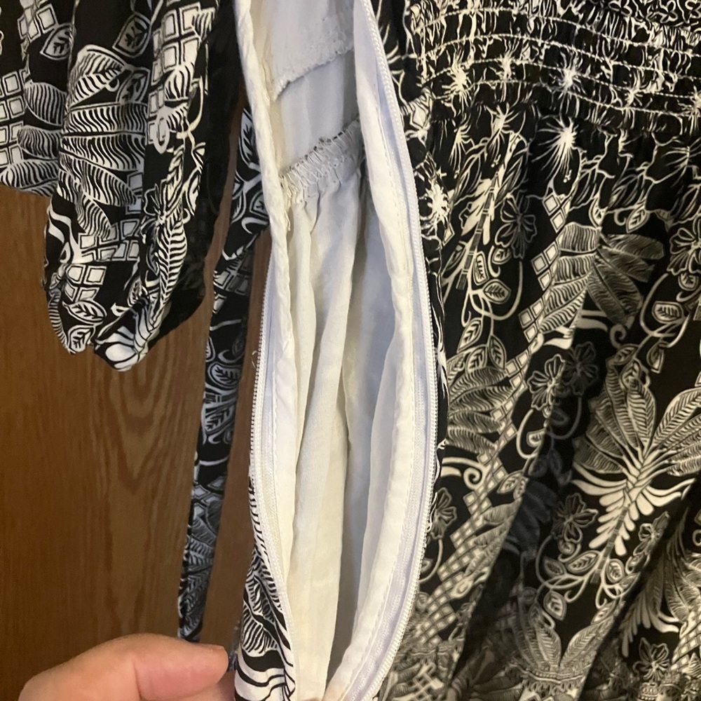 In Bloom Boho Style Black and White short dress/tunic contrasting pattern tie - Picture 7 of 8